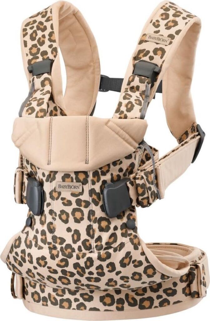 BabyBjörn - Draagzak One - Cotton Beige Luipaard