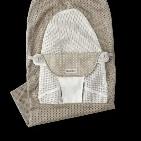BabyBjörn - Stoffen Zitting Wipstoeltje - Mesh Grijsbeige Wit