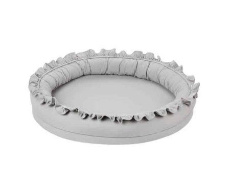 Cotton & Sweet - Small Junior nest with ruffles - Light grey