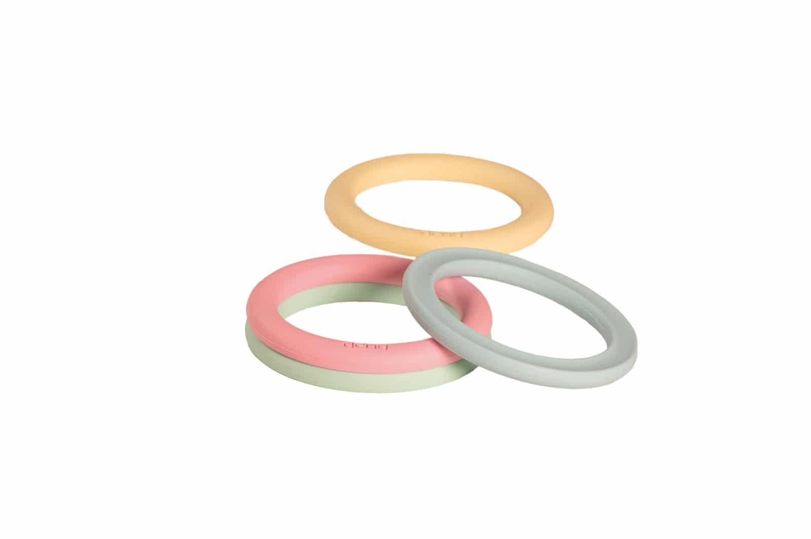 Dëna - Pastel: RINGEN 4x, in silicone, in doos, 0m+