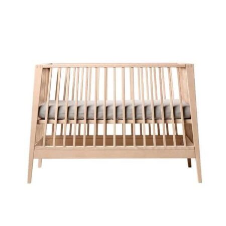 Leander - Linea™ Baby Cot, Beech