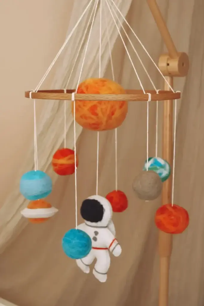 Little Loua - Handmade Astronaut baby mobile