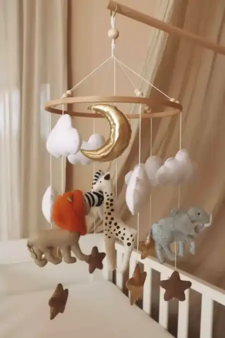Little Loua - Handmade Safari baby mobile