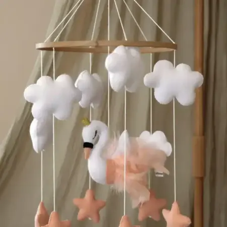 Little Loua - Handmade Swan