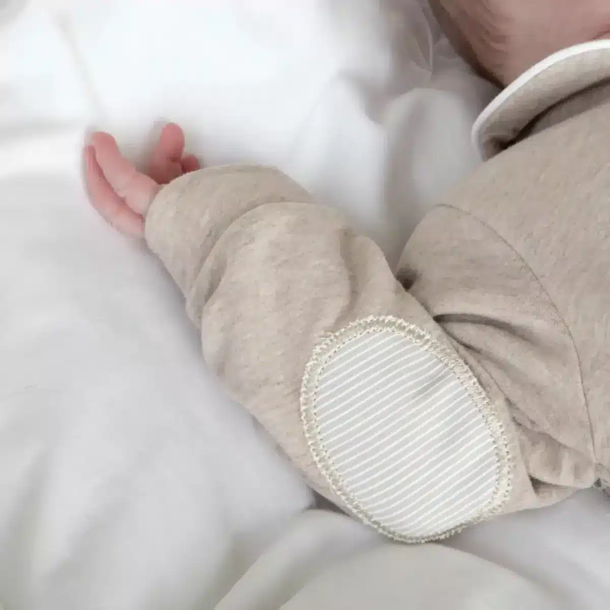 Living Nature - Babypakje Billie jersey beige details in streepjes beige wit