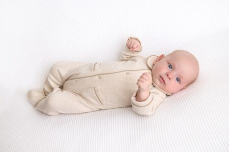Living Nature - Pyjama met bies taupe Lucas - Beige