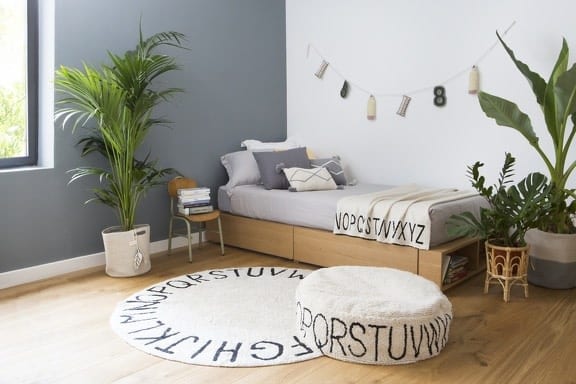 Lorena Canals - Mand Leaf Natural 30 x Dia. 30