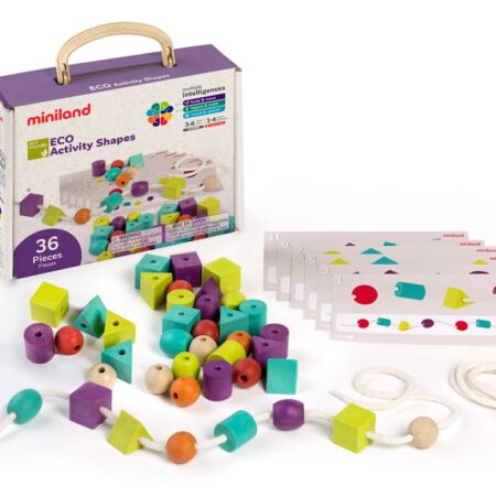 Miniland - RIJGSPEL met 3D vormen, 36 blokjes van 2,5cm, in sparrenhoutvezel, 4 katoenen koordjes en 12 voorbeelden. Made in Spain, 3+