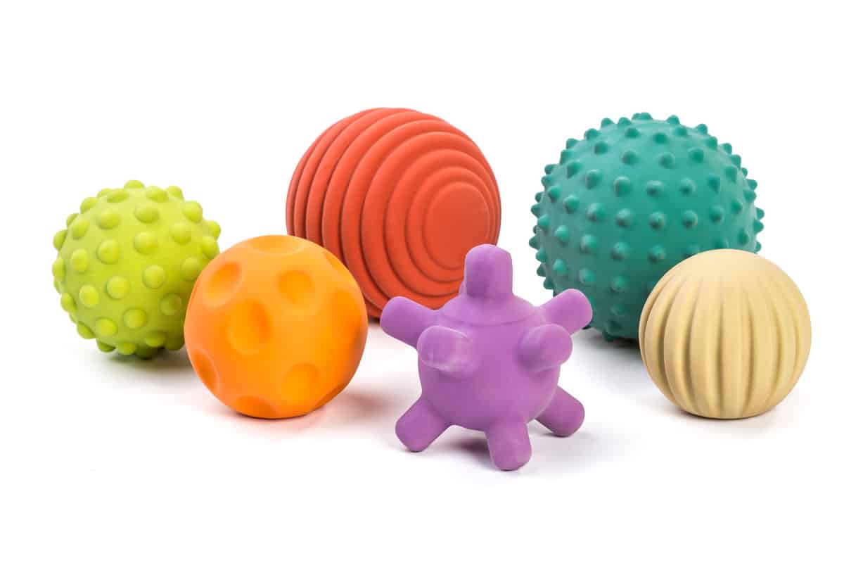 Miniland - RUBBER BALLEN diam.7cm, zintuiglijke ballen van natuurlijk rubber, 6 stuks, doos 15x22x9cm, 0+