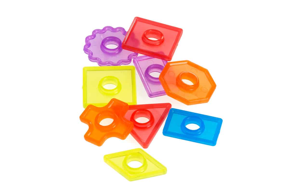 Miniland - SORTEREN en TELLEN 21cm, doorzichtig, geschikt voor lightpad, 50 vormen, 1 telraam, 2 koordjes en 14 transparante speelkaarten, 3+