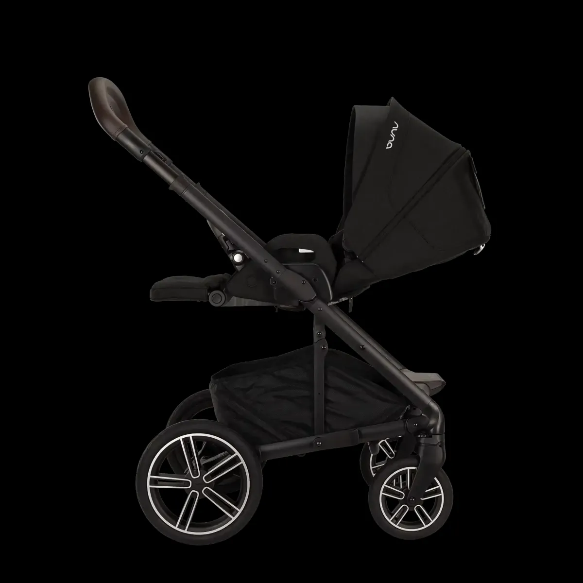 Nuna - Mixx Next Kinderwagen Caviar Met Magn. Gordel