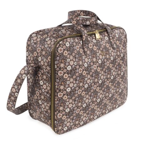 Pasito a Pasito - Suitcase Blossom Petal