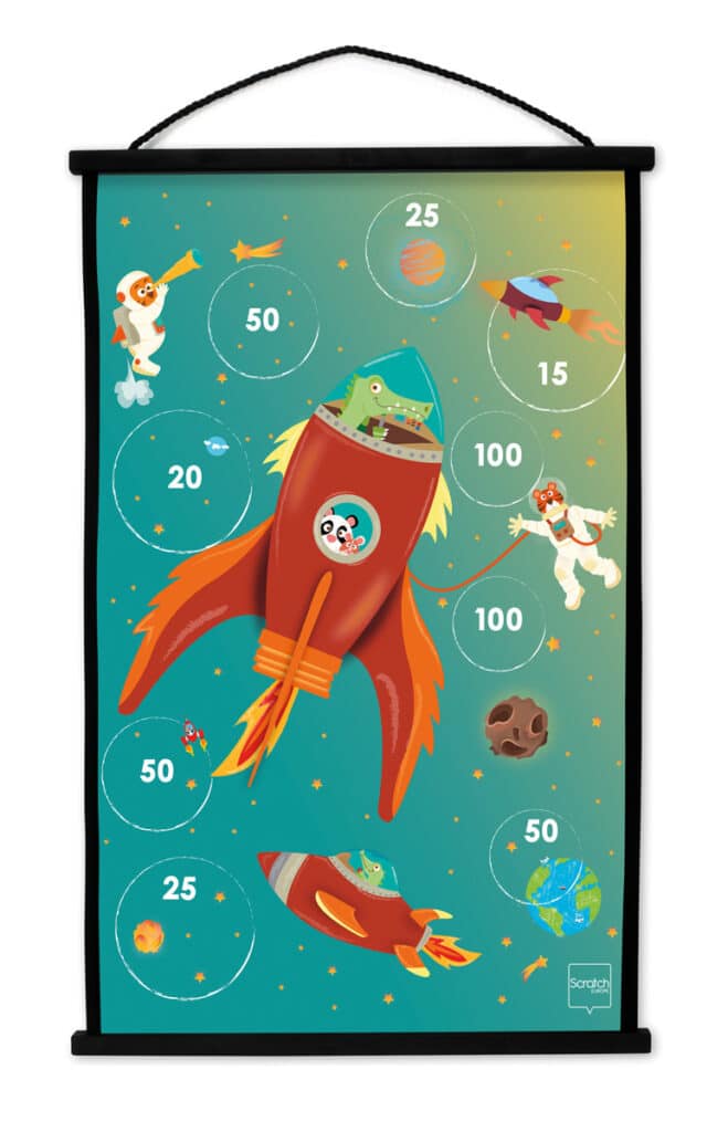 Scratch - Active Play: START TO DART Ruimte 38x60cm, 2-zijdig bedrukt, met 6 darts met zuignappen, in doos, 5+