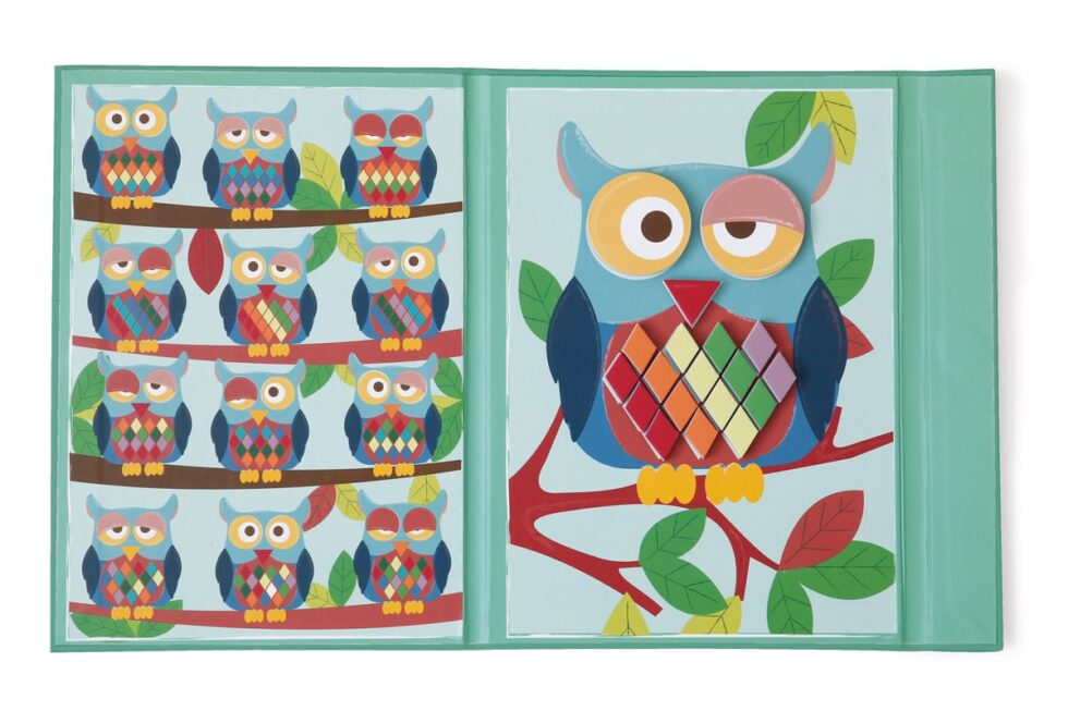 Scratch - EduLogic Book: Colours&Shapes/UIL 18,2x25,6x1,3cm (gesloten), 51,5x25,6x1cm (open), magnetisch, 4+