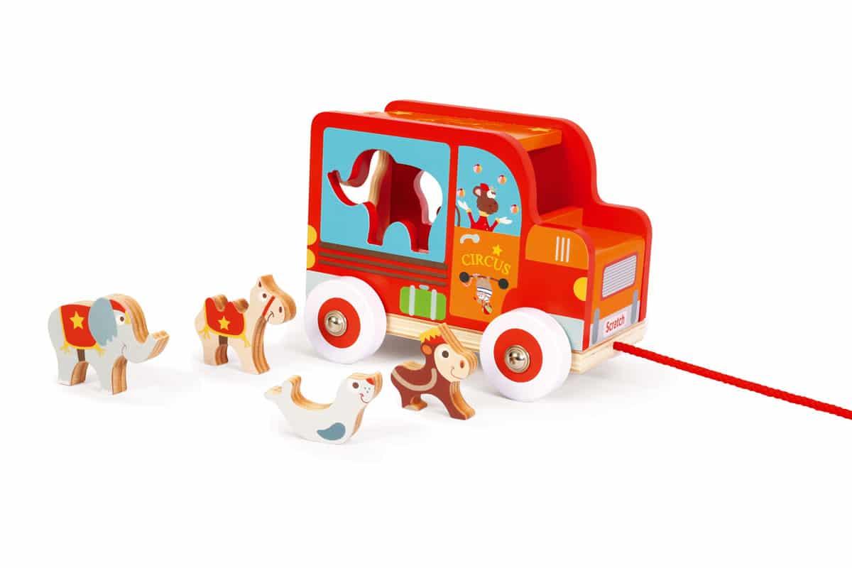 Scratch - Preschool: SORTEERWAGEN/CIRCUS 18x13x14cm, met laadklep en accessoires, in doos, 18m+