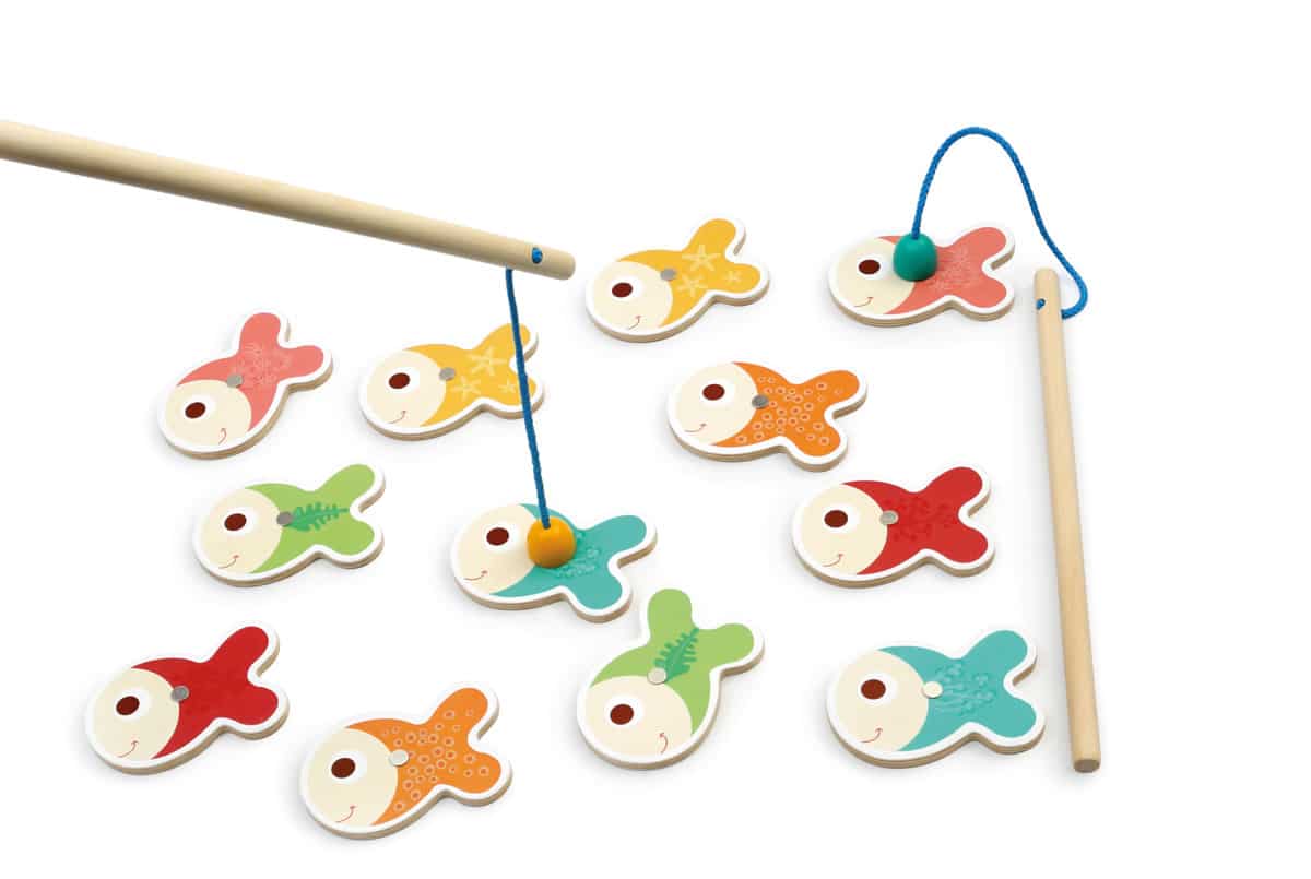 Scratch - Spel: VISSPEL Classic, 12 visjes (7.5x5x0.5cm) met punten en 2 hengels, magnetisch, in visvormige doos, 18m+