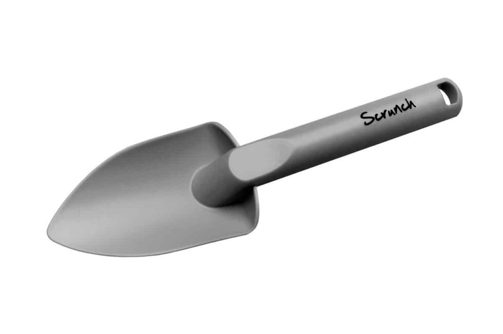 Scrunch - SPADE koel grijs 20.8x5.8cm, met rubberen handgrepen, in PP, 12m+