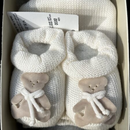 Story Loris - Mutsje en pantoffel - Wit beer