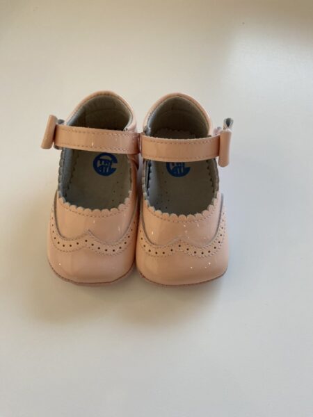 Tricati - Schoentjes - Blindend Roze Met Strikje