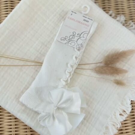 Carlomagno - Kniekous wit met ruffle en strik