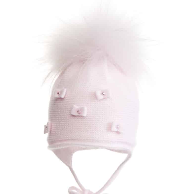 First - Pretty Pink - Roze gevoerde babymuts in wool & cashmere met strikjes en pareltjes,gevoerd met katoen.Ponpon in bont