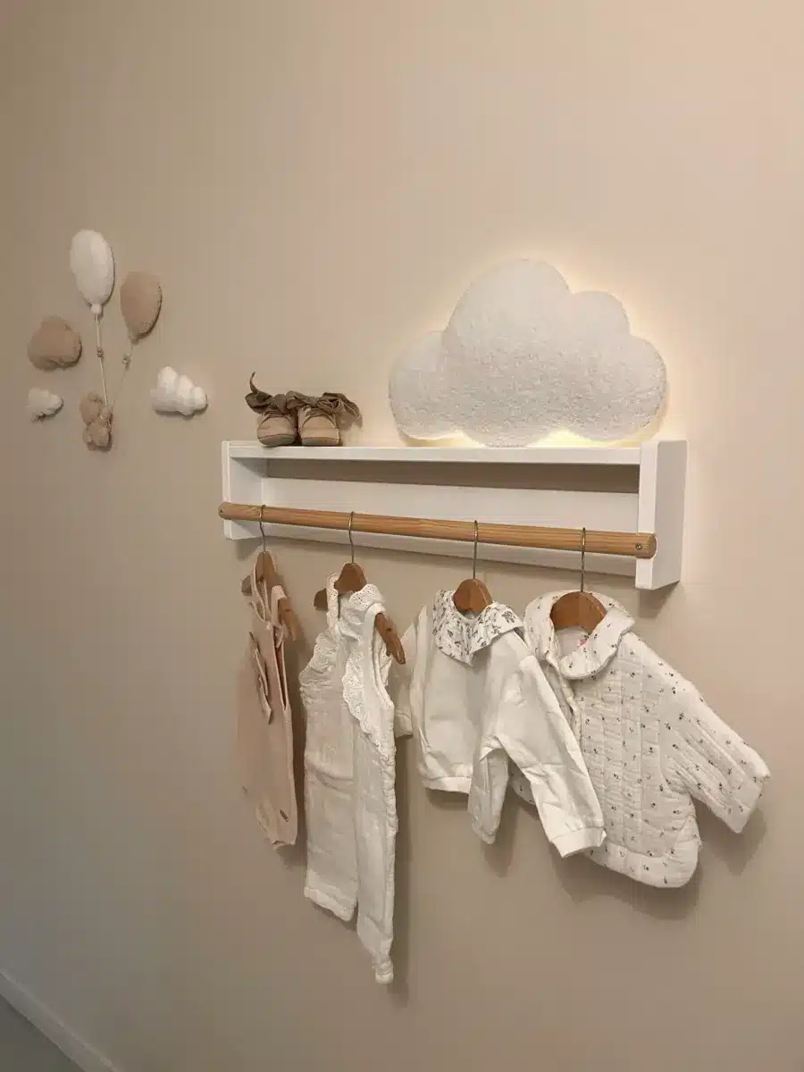 Little Loua - Big bouclé cloud light brown 38 x 31cm LED