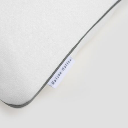 Maison Naline - Kussen 35x35 angora ivoor / paspel groene tush rondom