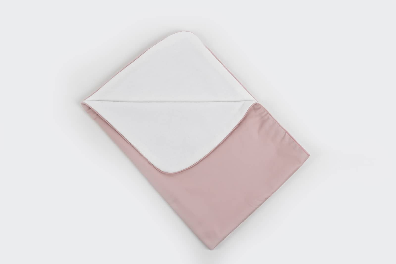 Maison Naline - Wiegdeken voorkant tush roze / achterkant angora ivoor / paspel tush roze rondom