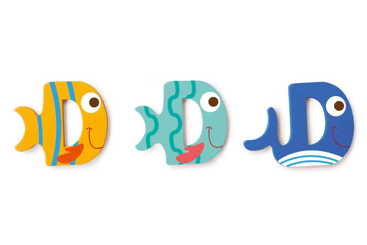 Scratch - Houten Letter: LETTER 'D', 3 modellen gemengd, 3 zelfklevende stickers inbegrepen, op kaart