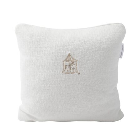 Theophile & Patachou - Gewafeld Kussen geborduurd Ivoor Carrousel