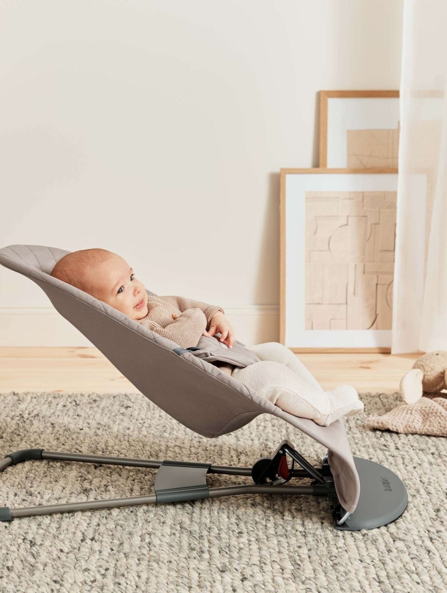 BabyBjörn - Wipstoeltje Bliss - Geweven klassiek quilt Zandgrijs