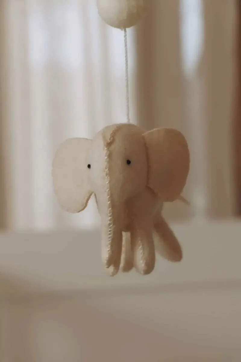 Little Loua - Handmade Elephants baby mobile