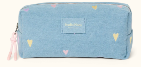 Studio Noos - denim etui met hartjes - lichtblauw